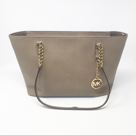 Michael Kors Handbags - MICHAEL KORS SHOULDER BAG